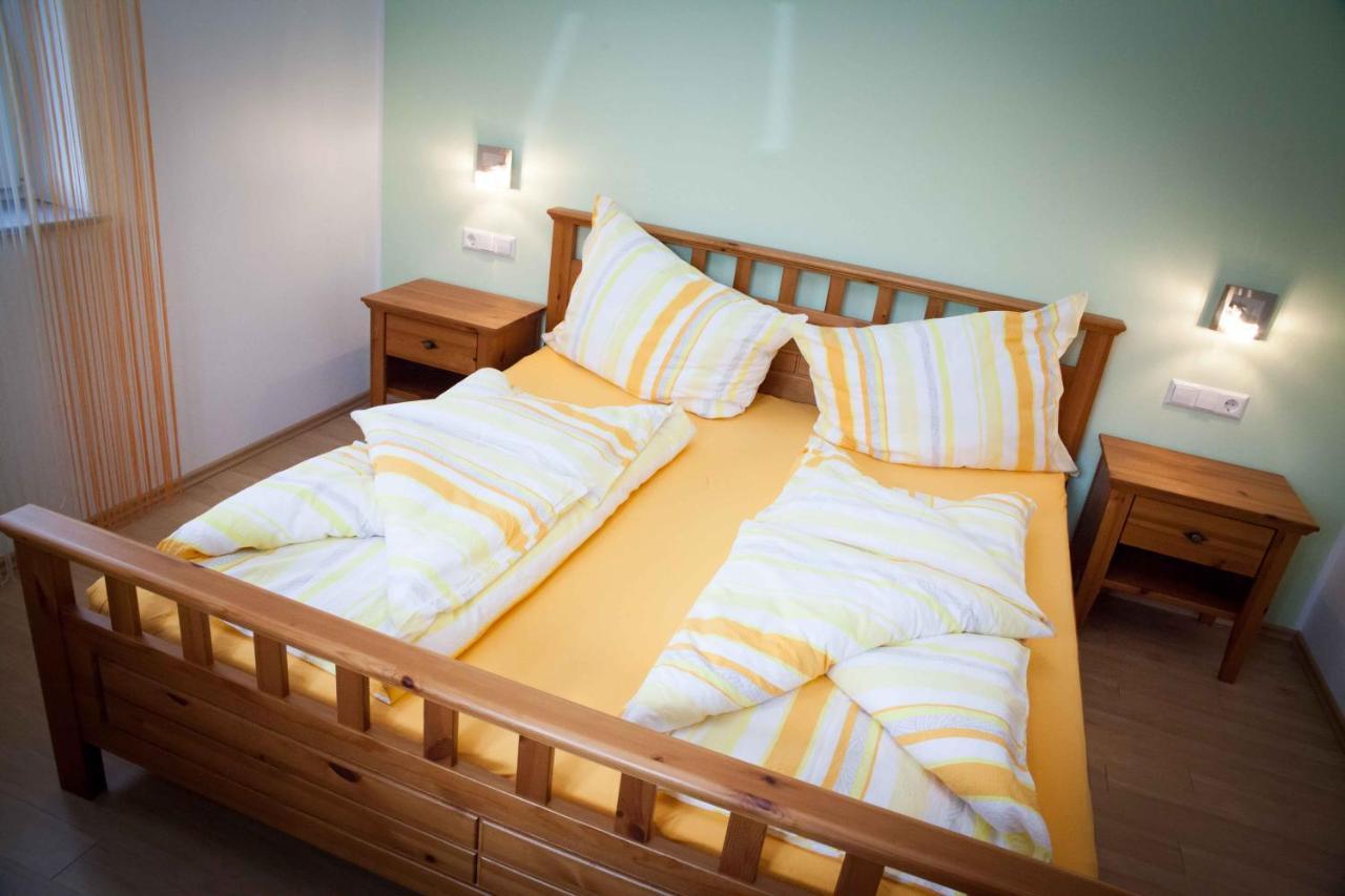 Weinbau Pronegg Vlg. Krainz Apartment Лейтшах Екстериор снимка